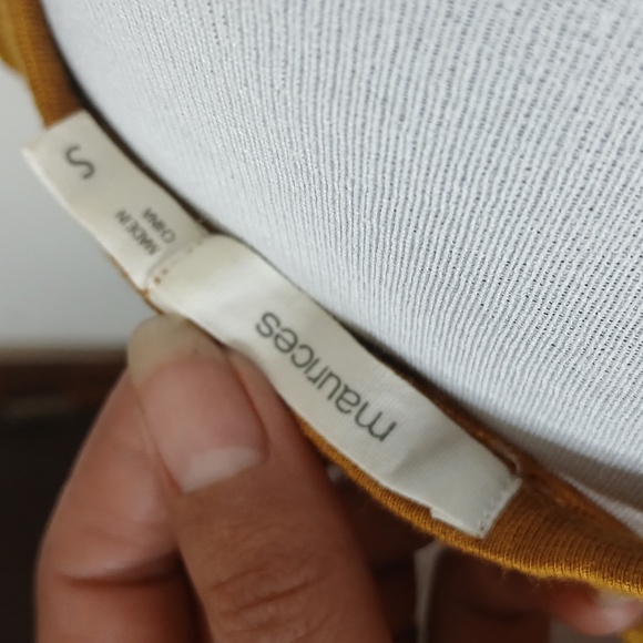 Maurices yellow key hole lace top tank top size small - Picture 8 of 13